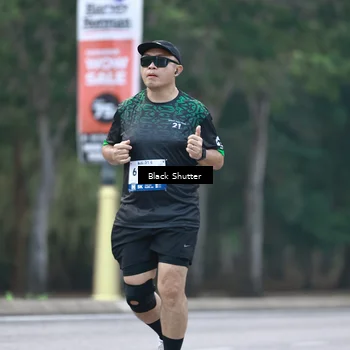 Runner Photo 8242399
