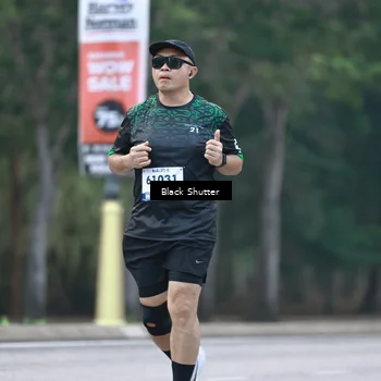 Runner Photo 8242404