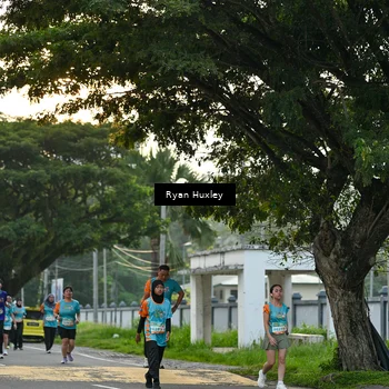 Runner Photo 8242405