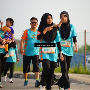 Runner Photo 8242417