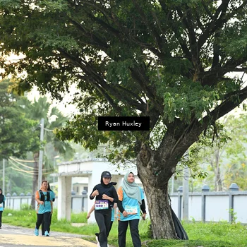 Runner Photo 8242428