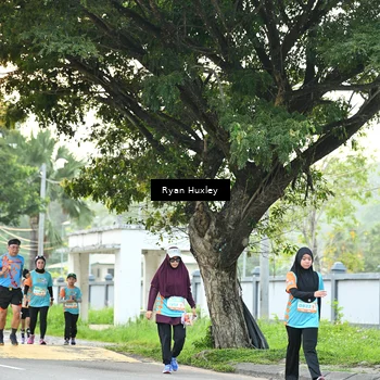 Runner Photo 8242449