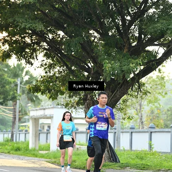 Runner Photo 8242462