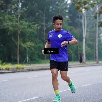 Runner Photo 8242463