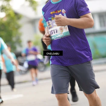Runner Photo 8242475
