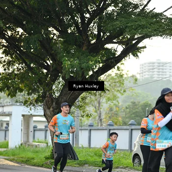 Runner Photo 8242496