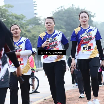 Runner Photo 8242504