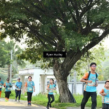 Runner Photo 8242505