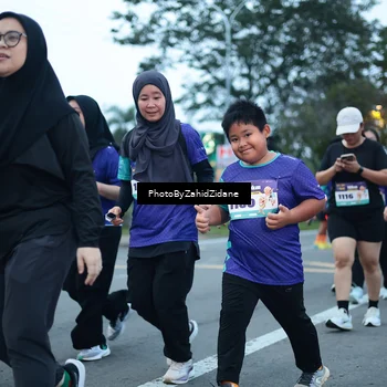 Runner Photo 8242531