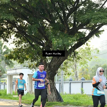 Runner Photo 8242557