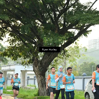 Runner Photo 8242590