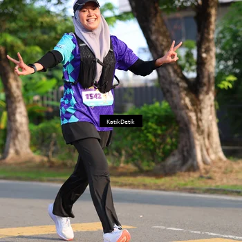 Runner Photo 8242609