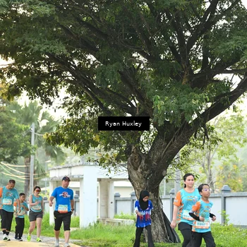 Runner Photo 8242646