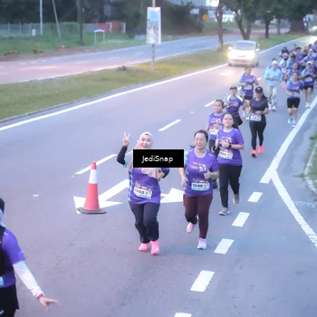 Runner Photo 8242687