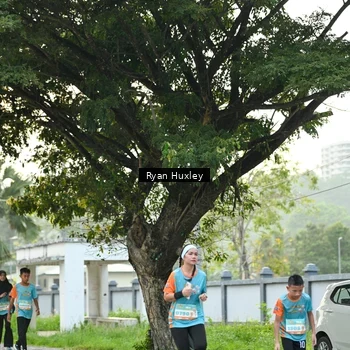 Runner Photo 8242716