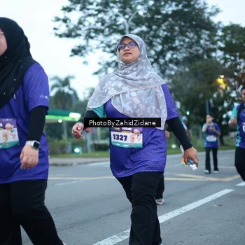 Runner Photo 8242724