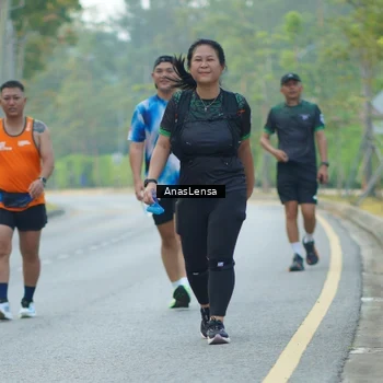 Runner Photo 8242726