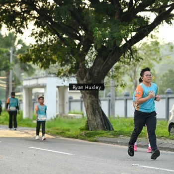 Runner Photo 8242745