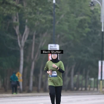 Runner Photo 8242783