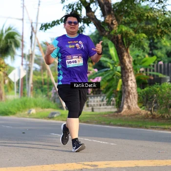 Runner Photo 8242785