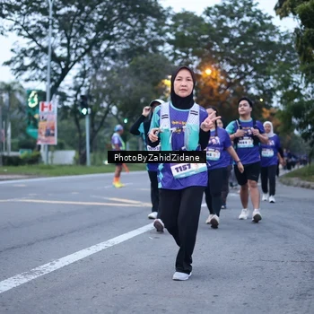 Runner Photo 8242808