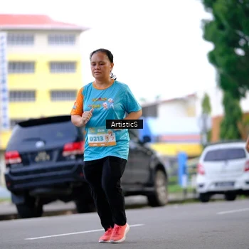 Runner Photo 8242812