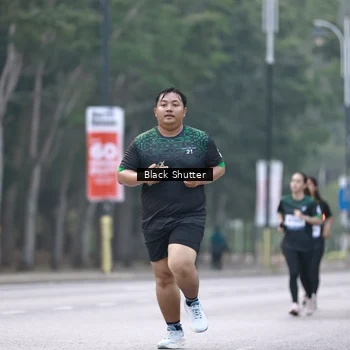 Runner Photo 8242823