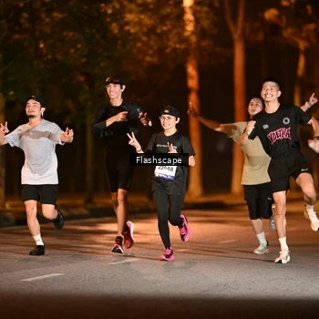 Runner Photo 8242827