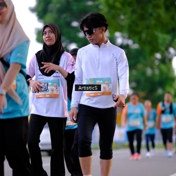 Runner Photo 8242856