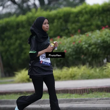 Runner Photo 8242897