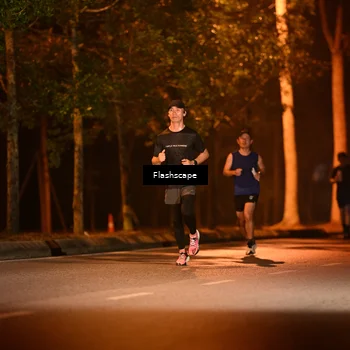 Runner Photo 8242911