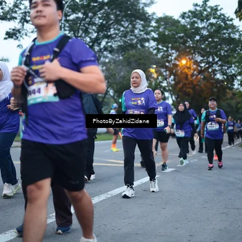 Runner Photo 8242986