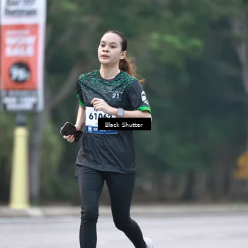 Runner Photo 8242992