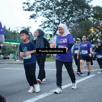 Runner Photo 8243022
