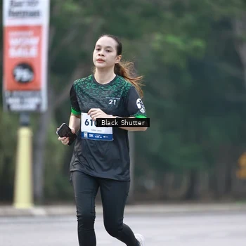 Runner Photo 8243023