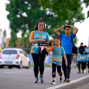 Runner Photo 8243088