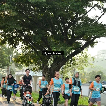 Runner Photo 8243137