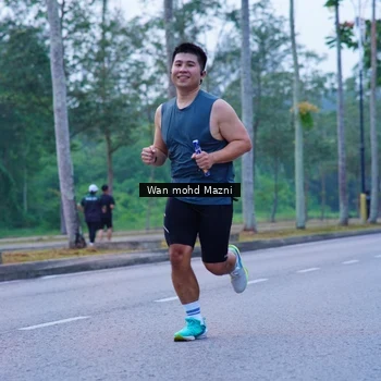 Runner Photo 8243142