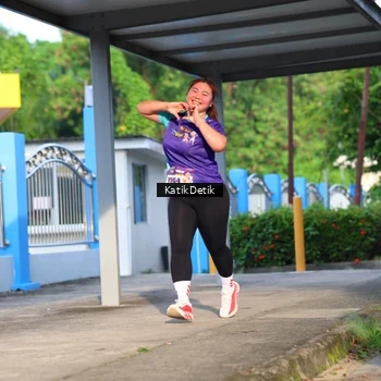 Runner Photo 8243144