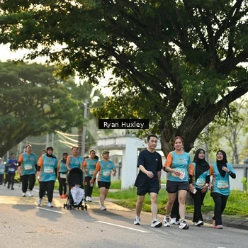 Runner Photo 8243145