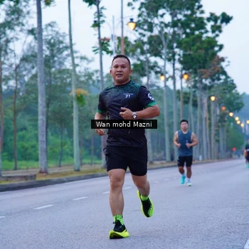 Runner Photo 8243152