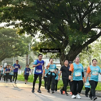 Runner Photo 8243155