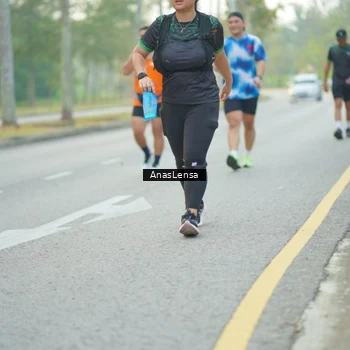 Runner Photo 8243162