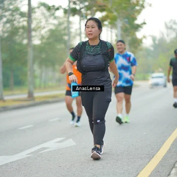 Runner Photo 8243164