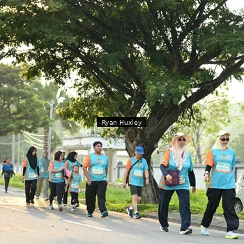 Runner Photo 8243176