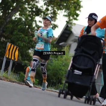 Runner Photo 8243184