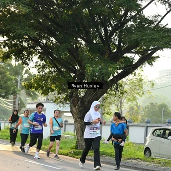 Runner Photo 8243186