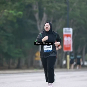 Runner Photo 8243200