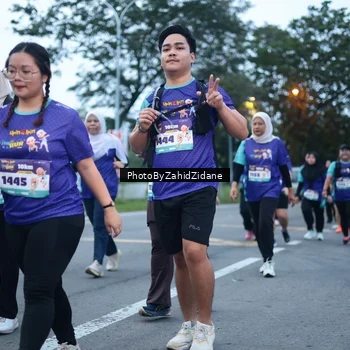 Runner Photo 8243210