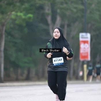 Runner Photo 8243234
